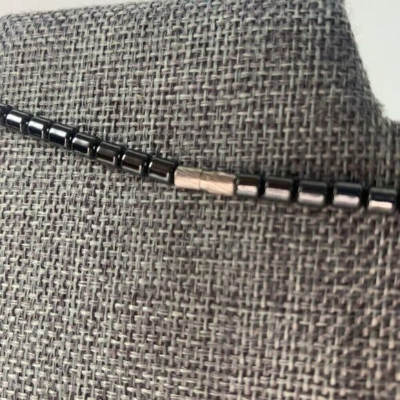 Hematite and Jade 18 Inch Necklace - Picture 5 of 5